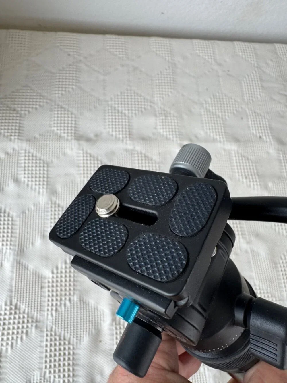 Lightweight Black Camera Tripod w Adjustable Head & Quick Release Plate
